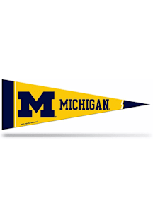 Yellow Michigan Wolverines Middle Man Pennant