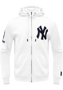 Pro Standard New York Yankees Mens White Chenille Long Sleeve Zip Fashion