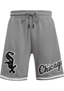 Pro Standard Chicago White Sox Mens Grey Chenille Shorts