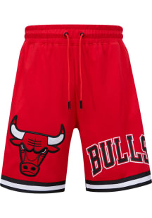 Pro Standard Chicago Bulls Mens Red Chenille Shorts