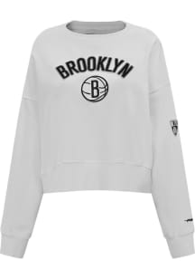 Pro Standard Brooklyn Nets Womens White Classic Crew Sweatshirt