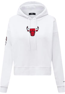 Pro Standard Chicago Bulls Womens White Classic Cropped Hooded Sweatshirt