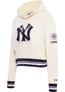 Pro Standard New York Yankees Womens White Retro Classic Cropped Hooded Sweatshirt