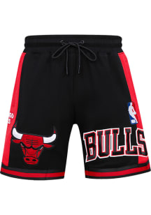 Pro Standard Chicago Bulls Mens Black Retro Chenille Shorts