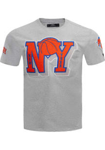 Pro Standard New York Knicks Grey Mash Up Short Sleeve T Shirt