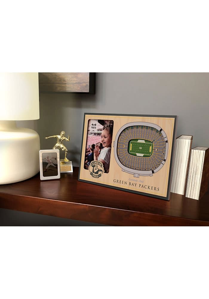 Brett Favre Green Bay Packers Impact Jersey Frame