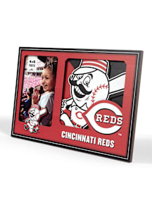 Cincinnati Reds 3D Logo Picture Frame - Red