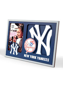 New York Yankees 3D Logo Picture Frame - Blue