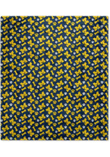 Michigan Wolverines Bones Repeat Pet Bedding