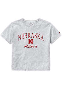 Nebraska Cornhuskers Womens Ash Clothesline Crop Short Sleeve T-Shirt