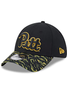 New Era Pitt Panthers Mens Black DL Tiger Stripe 39THIRTY Flex Hat