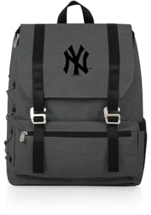 New York Yankees On The Go Traverse Backpack Cooler