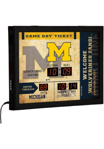 Black Michigan Wolverines Scoreboard Wall Clock