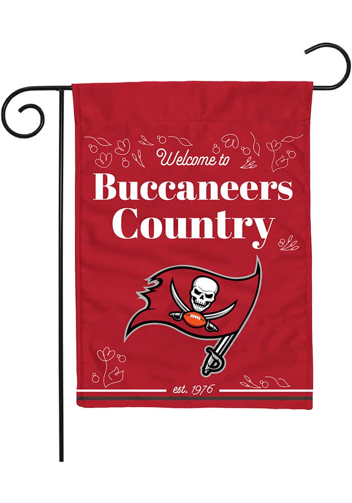 Tampa Bay Buccaneers 13x18 Garden Flag - White
