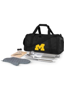 Michigan Wolverines BBQ Kit and Cooler Cooler