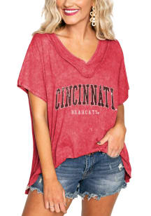 Gameday Couture Cincinnati Bearcats Womens Red In a Flash Short Sleeve T-Shirt