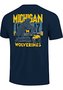 Michigan Wolverines Navy Blue Football Football Stadium Statue Short Sleeve T Shirt