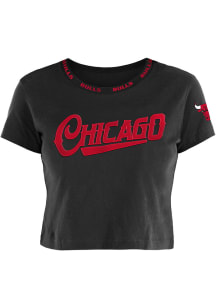 New Era Chicago Bulls Womens Black Hitschamp Short Sleeve T-Shirt