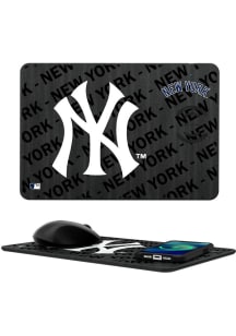 New York Yankees 15-Watt Mouse Pad Phone Charger