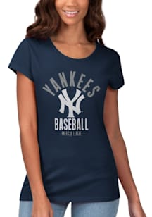 New York Yankees Womens Navy Blue Endzone Design Short Sleeve T-Shirt