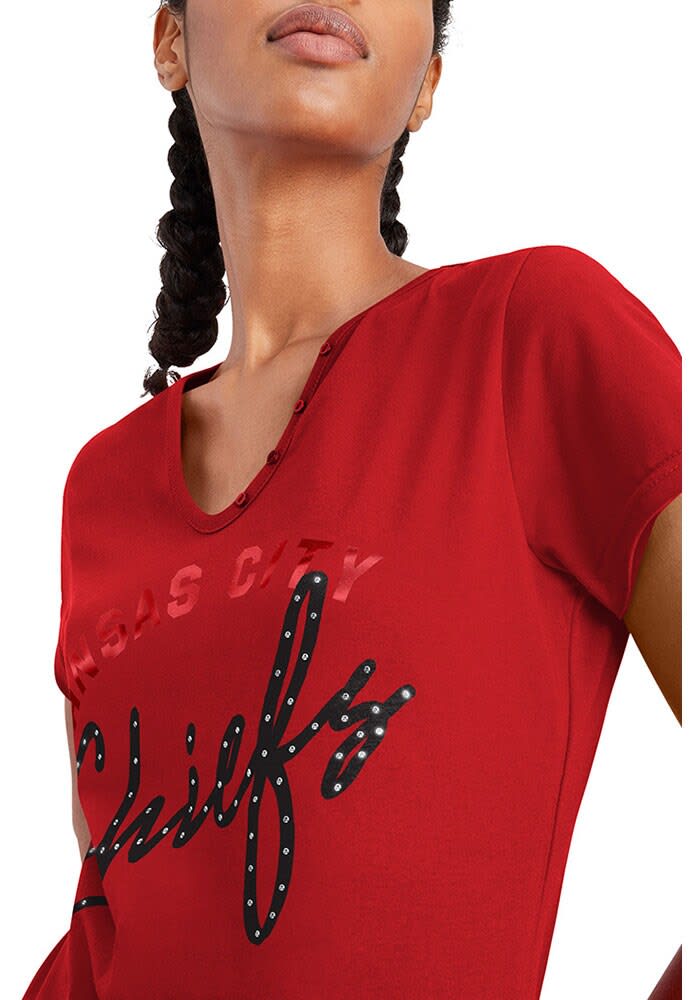 Tommy Hilfiger Women's Tommy Hilfiger Red Kansas City Chiefs Riley - V-Neck  T-Shirt