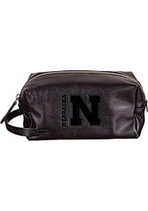 Nebraska Cornhuskers Red Embossed Tolietry Bag Luggage