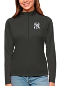 New York Yankees Womens Antigua Tribute 1/4 Zip Pullover - Grey