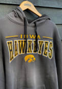 Iowa Hawkeyes Colosseum Graham Hooded Sweatshirt - Charcoal