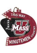 KH Sports Fan Massachusetts Minutemen This Way Arrow Sign