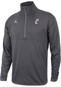 Nike Mens Grey Cincinnati Bearcats Jordan Half Qtr Zip Pullover