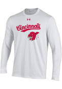 Under Armour Mens White Cincinnati Bearcats Retro Bear Cat Logo T Shirt
