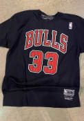 Scottie Pippen Chicago Bulls Mitchell and Ness Reload Name And Number T-Shirt - Black