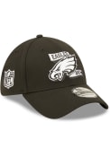 Philadelphia Eagles New Era 2022 Sideline BW 39THIRTY Flex Hat - Black