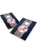 New York Yankees Vintage 2x3 Cornhole Tailgate Game